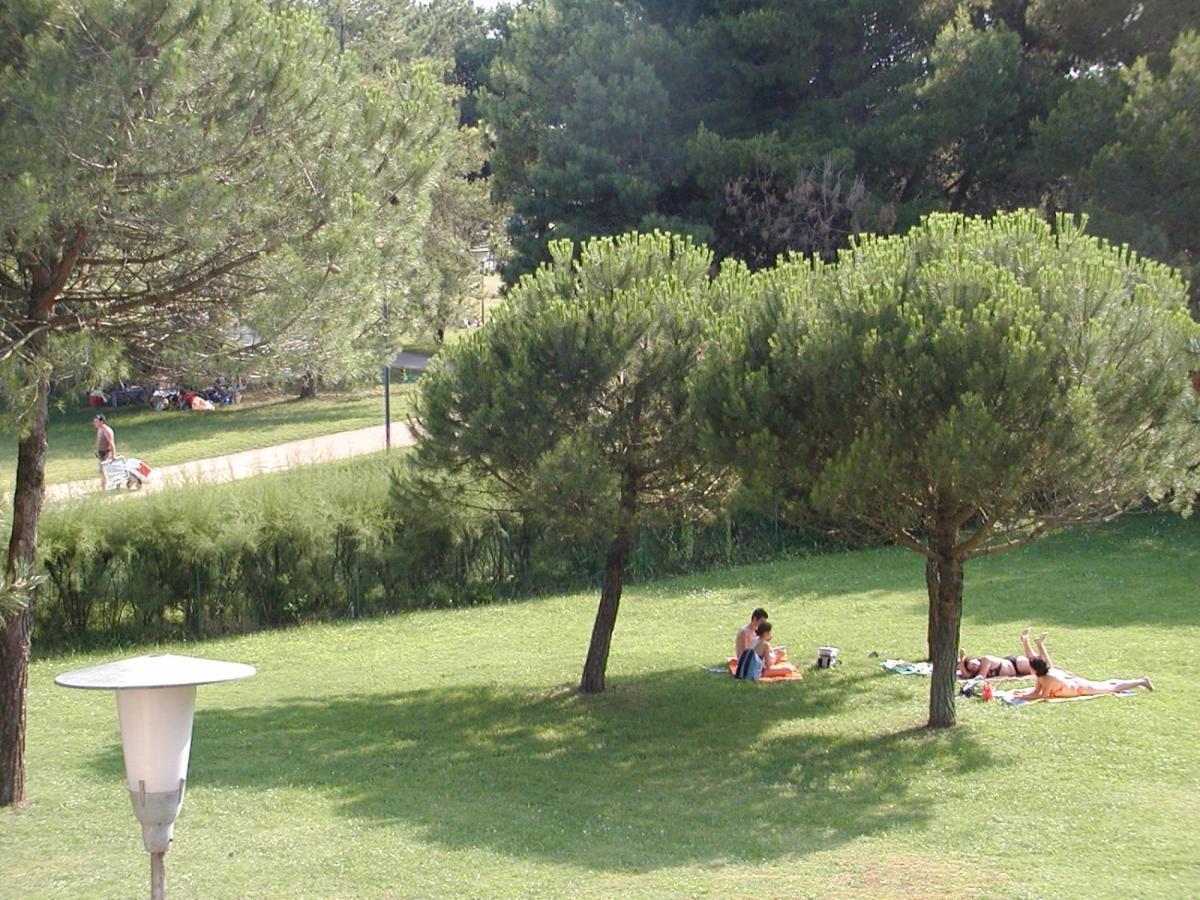 Condominio Landora Bibione Exterior foto